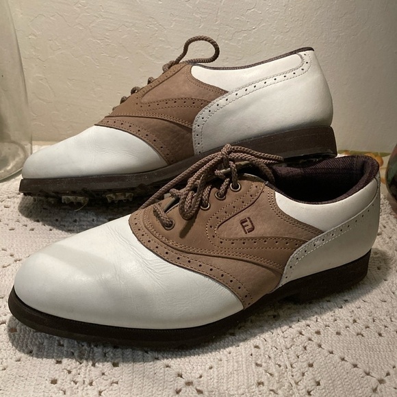 FootJoy Shoes - Foot Joy size 8 golf cleats penny loafer style